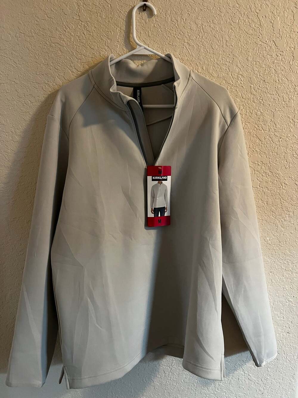 Brand New Kirkland men’s quarter zip